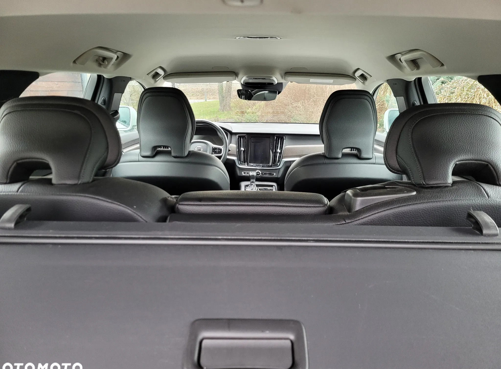 Volvo V90 Cross Country cena 129900 przebieg: 182000, rok produkcji 2020 z Zdzieszowice małe 704
